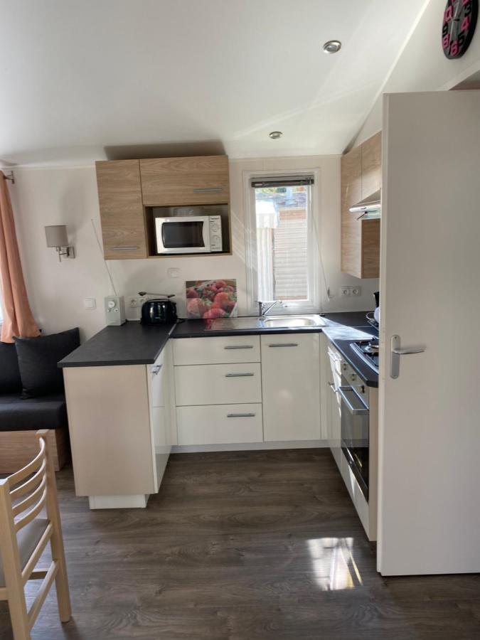 Mobil-Home 4 6 Personnes 2 Chambres Camping Le Bois Dormant Saint-Jean-de-Monts Exterior photo